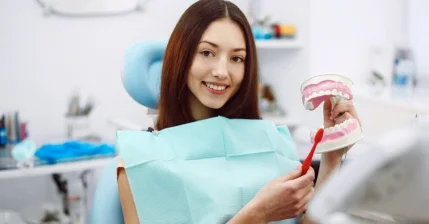 Почистим зубы 2 чистки по цене 1 за 4990 руб.
